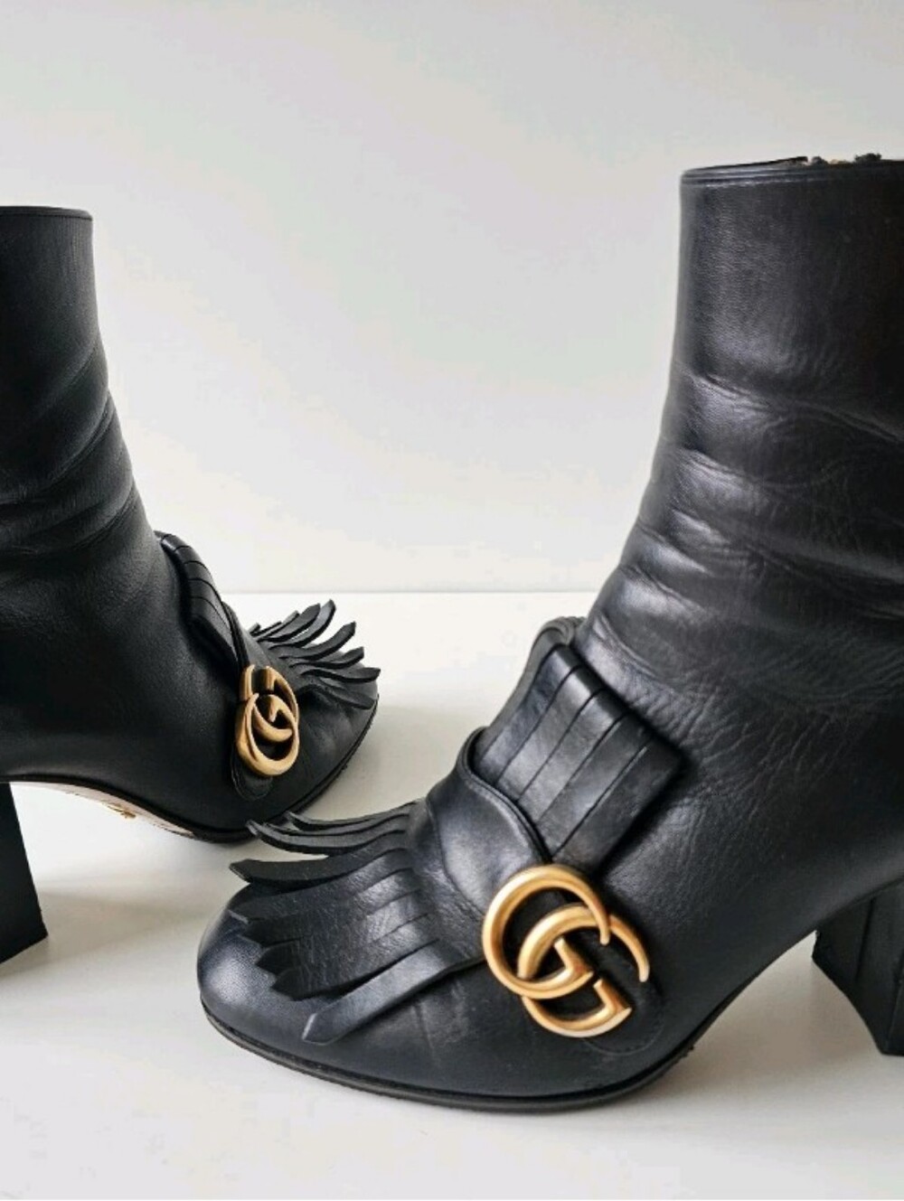 Gucci Marmont Gold GG Logo Black Leather Fringe Ankle Boots EU 38, US 7.5 - Picture 4 of 14